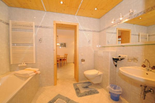 Haus Rali Apartment ซังคท์อันทอนอัมอาร์ลแบร์ก ภายนอก รูปภาพ